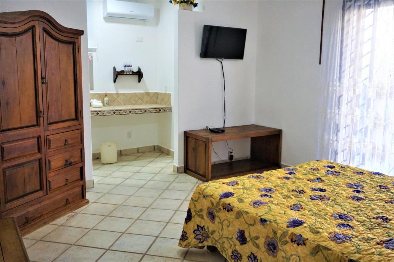Hotel Boutique Suites Puerto Канкун Экстерьер фото